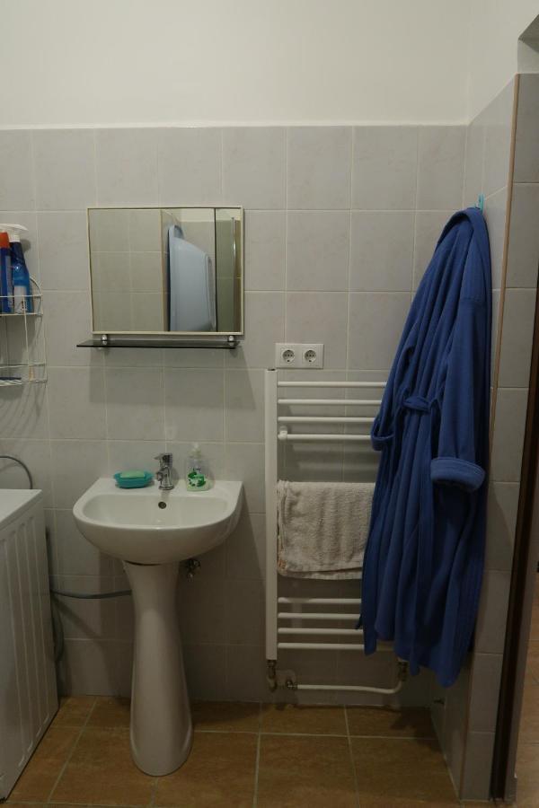Eva Apartman Szigetvar Luaran gambar